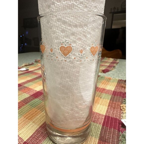 Corelle Forever Yours Heart 12 oz Drinkware Glasses Pink Heart Set 4 (almost 6”) - Picture 4 of 8